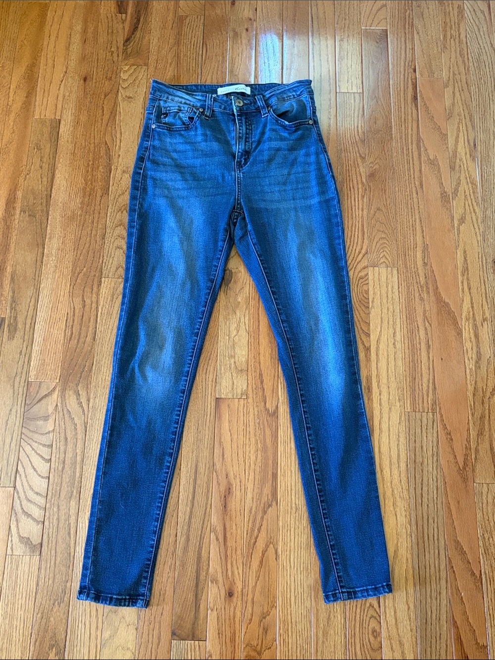 KanCan Women's Skinny Jeans in Blue Wash